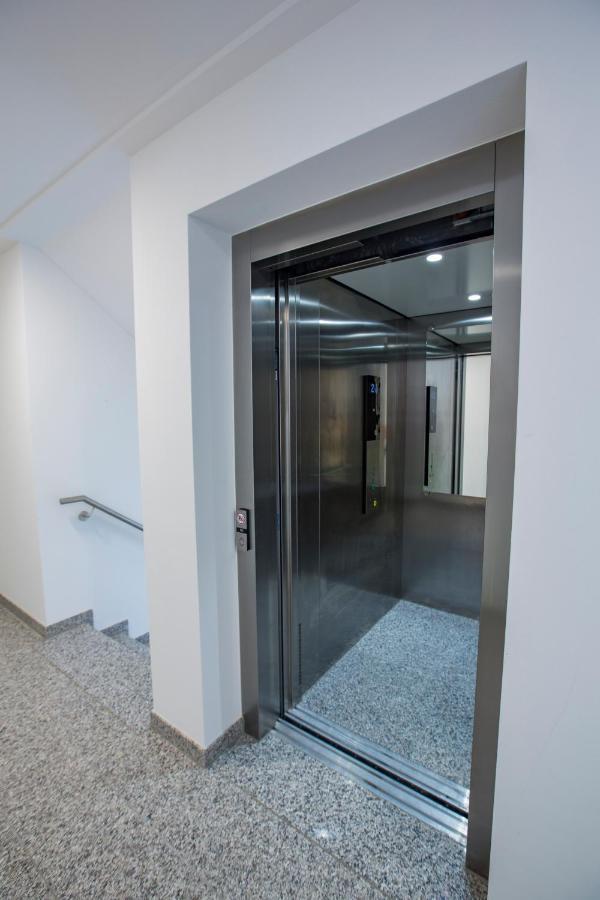 Ahr-Palais Apartment Алтенар Екстериор снимка